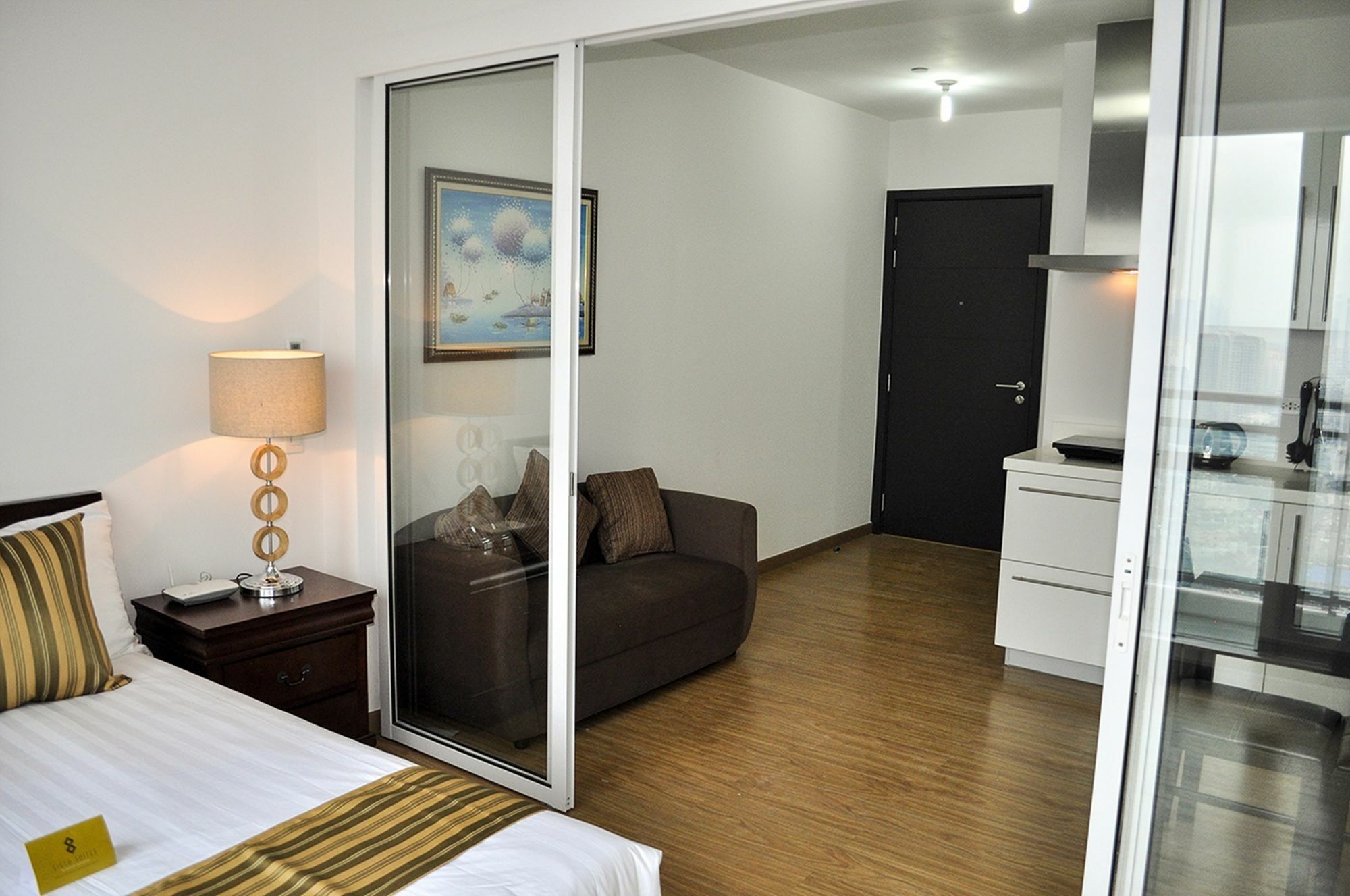 Mandaluyong Siglo Suites @ The Acqua Private Residences מראה חיצוני תמונה
